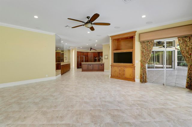 171 Spyglass Lane, Jupiter, FL 33477