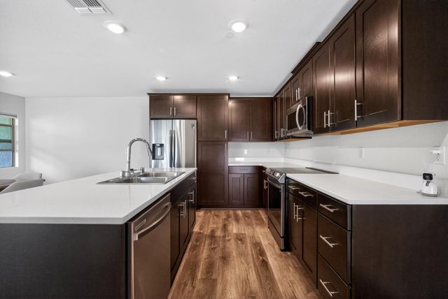 3035 Magical Walk, Sacramento, CA 95835