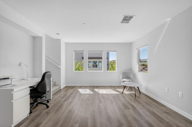 3035 Magical Walk, Sacramento, CA 95835