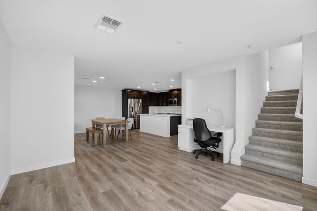 3035 Magical Walk, Sacramento, CA 95835