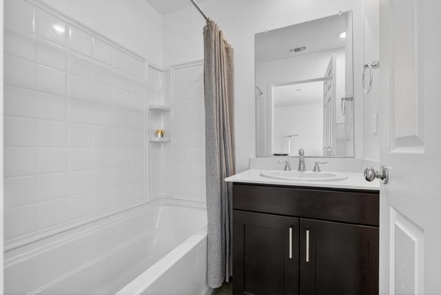 3035 Magical Walk, Sacramento, CA 95835