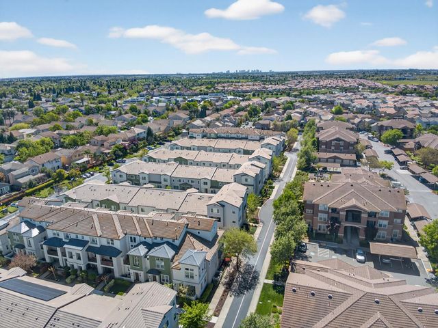 3035 Magical Walk, Sacramento, CA 95835