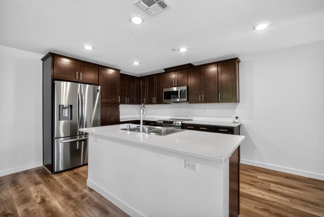 3035 Magical Walk, Sacramento, CA 95835