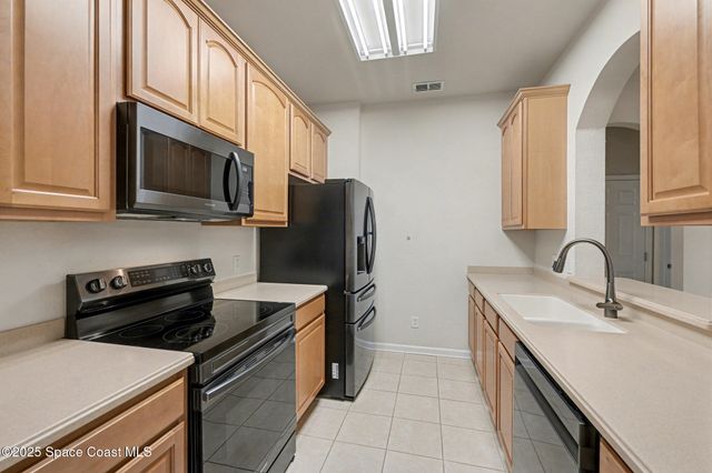 1576 Peregrine Circle 307, Rockledge, FL 32955