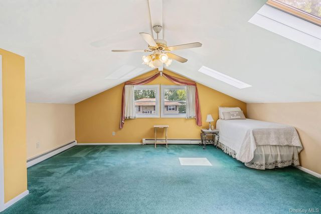 266 Albert Street, Lindenhurst, NY 11757