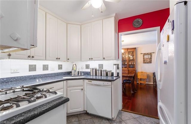7320 Glenroie Ave Apt 4G, Norfolk, VA 23505