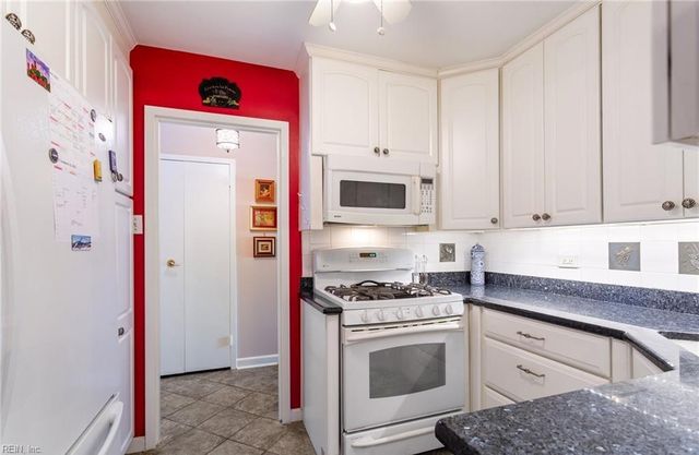 7320 Glenroie Ave Apt 4G, Norfolk, VA 23505