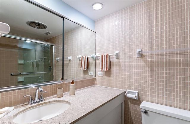 7320 Glenroie Ave Apt 4G, Norfolk, VA 23505
