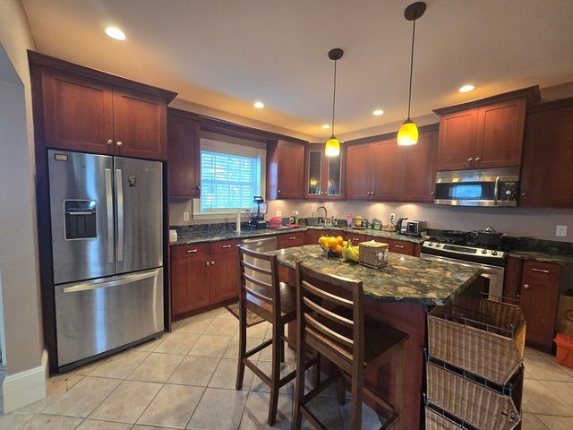 126 Green St 126, Melrose, MA 02176