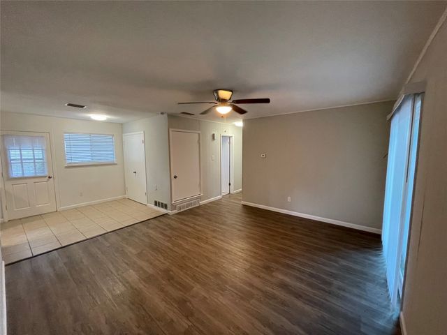2106 Black Jack Drive, Irving, TX 75060