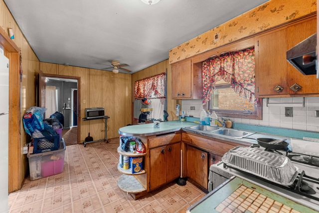 9043 S Carpenter Street, Chicago, IL 60620