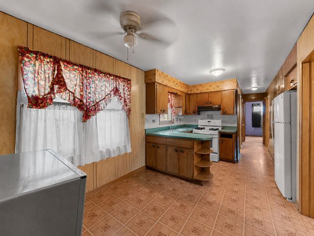 9043 S Carpenter Street, Chicago, IL 60620