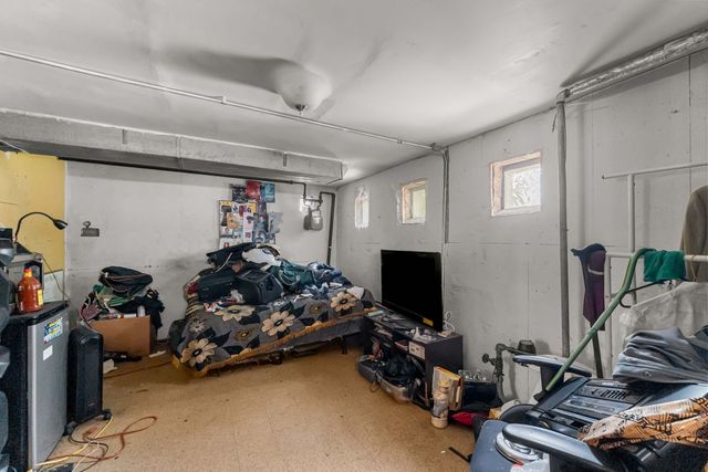 9043 S Carpenter Street, Chicago, IL 60620