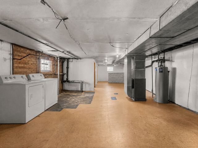 9043 S Carpenter Street, Chicago, IL 60620
