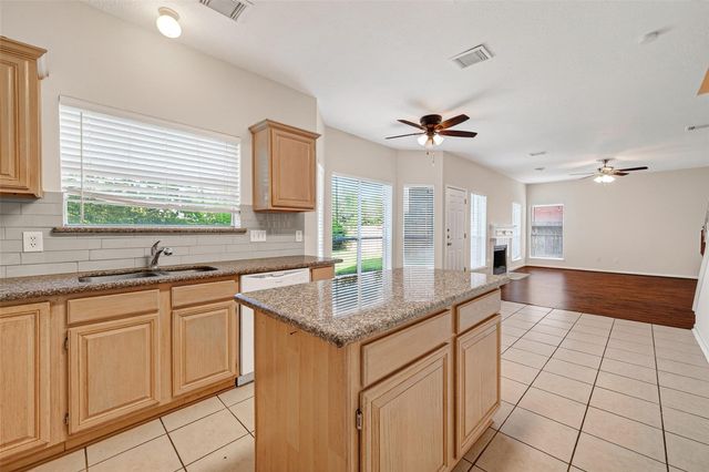 4539 Springfield Lakes Street, Sugar Land, TX 77479