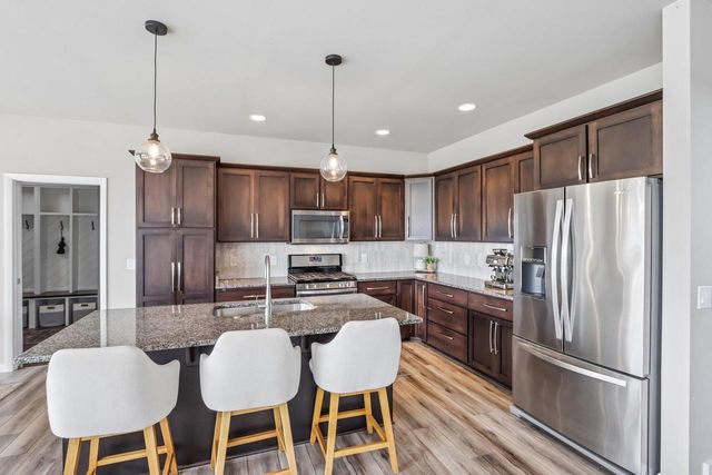 4727 Catalina Parkway, Mcfarland, WI 53558