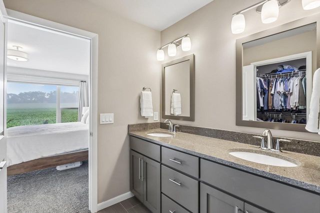 4727 Catalina Parkway, Mcfarland, WI 53558
