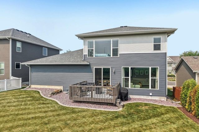 4727 Catalina Parkway, Mcfarland, WI 53558