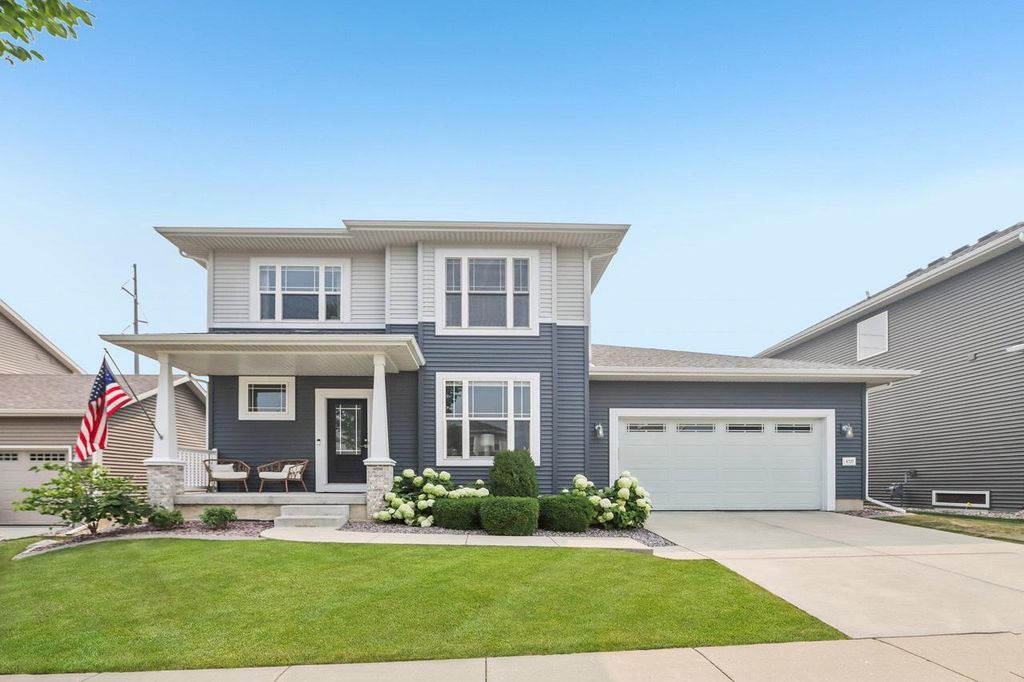 4727 Catalina Parkway, Mcfarland, WI 53558