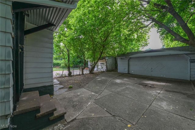 3620 E 63rd Street, Cleveland, OH 44105