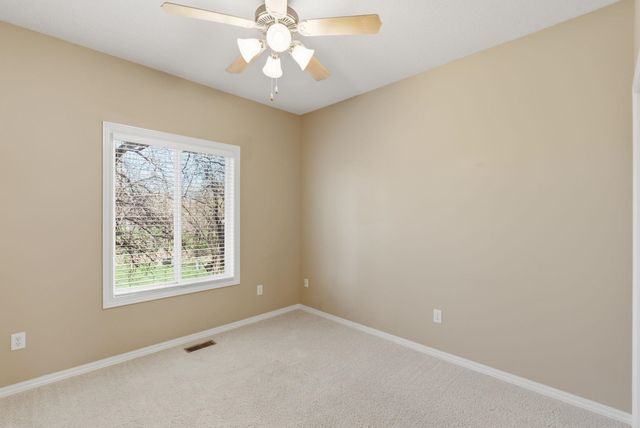 821 N Bedford St, Wichita, KS 67206