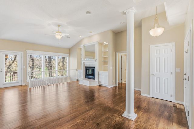 821 N Bedford St, Wichita, KS 67206