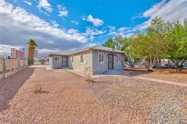 339 North 10th Street 1, Las Vegas, NV 89101