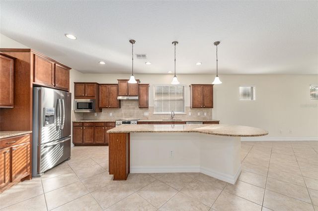 9221 SW 70TH LOOP, Ocala, FL 34481