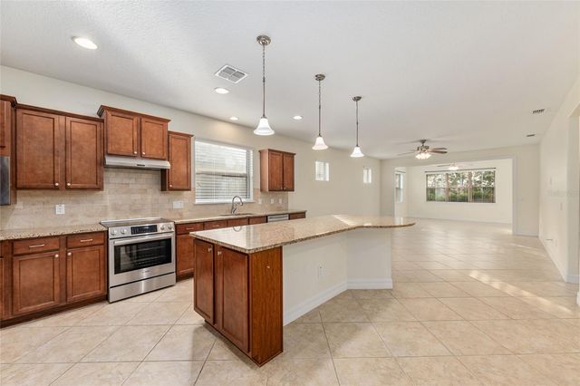 9221 SW 70TH LOOP, Ocala, FL 34481