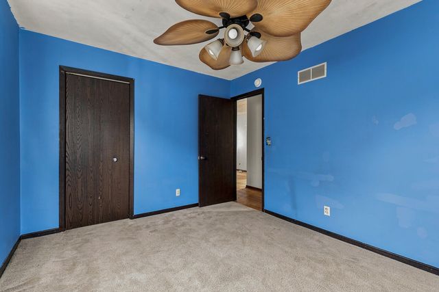 1105 11th Avenue, Moline, IL 61265
