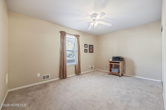 31 Sweetbriar Trail, Howell, NJ 07731