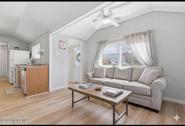 191 Brennan Concourse, Bayville, NJ 08721