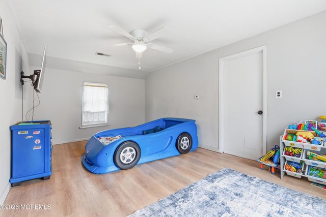 191 Brennan Concourse, Bayville, NJ 08721