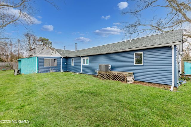 191 Brennan Concourse, Bayville, NJ 08721