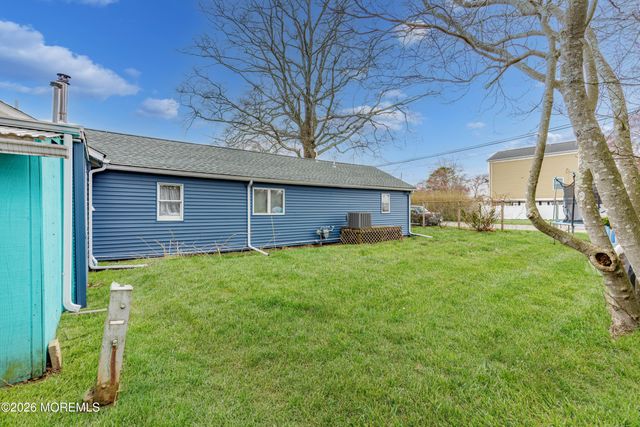 191 Brennan Concourse, Bayville, NJ 08721