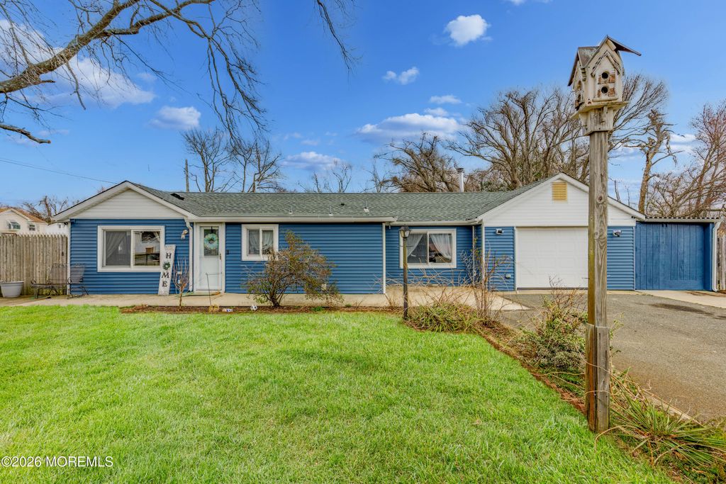 191 Brennan Concourse, Bayville, NJ 08721