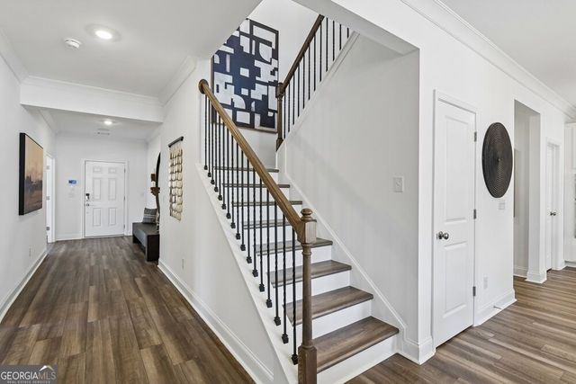 465 Kennington Walk, Loganville, GA 30052