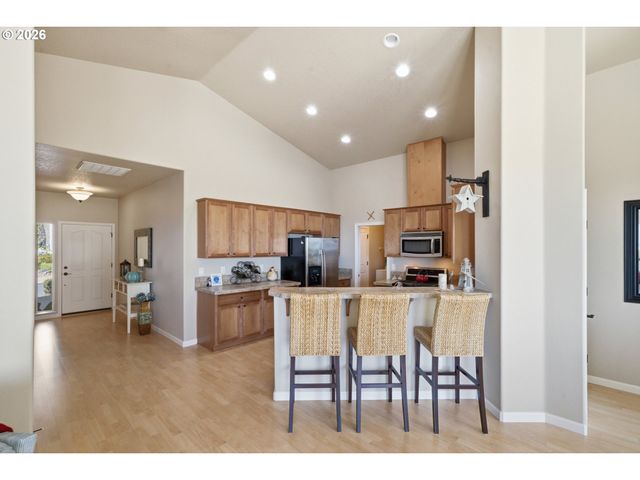 4335 SEQUOIA Loop, Netarts, OR 97143