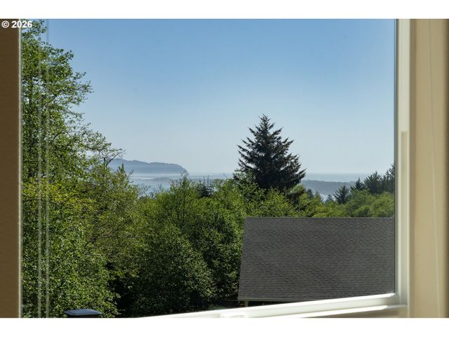 4335 SEQUOIA Loop, Netarts, OR 97143