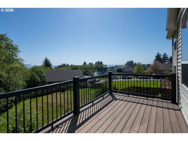 4335 SEQUOIA Loop, Netarts, OR 97143
