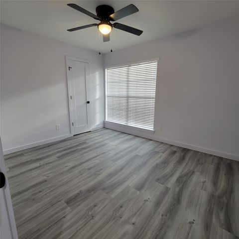 5019 Sandalwood Lane, Arlington, TX 76017