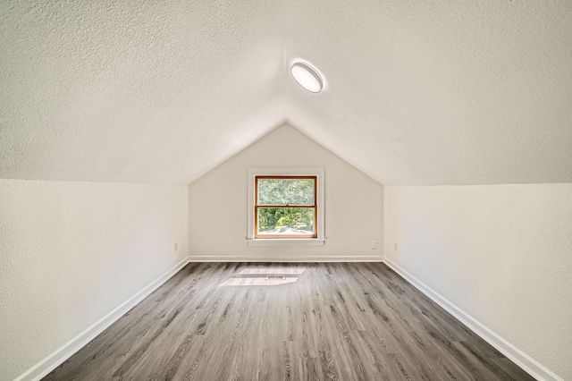 1083 Western Avenue N, Saint Paul, MN 55117