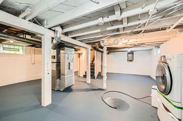 1083 Western Avenue N, Saint Paul, MN 55117