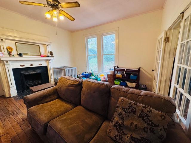 504 Evans St, Livingston, TN 38570