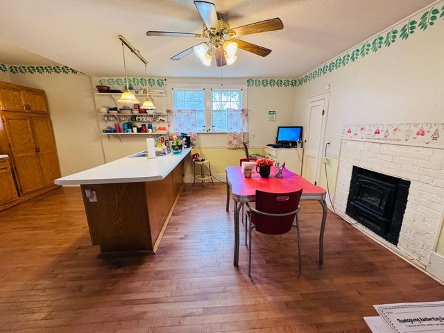 504 Evans St, Livingston, TN 38570