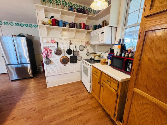 504 Evans St, Livingston, TN 38570