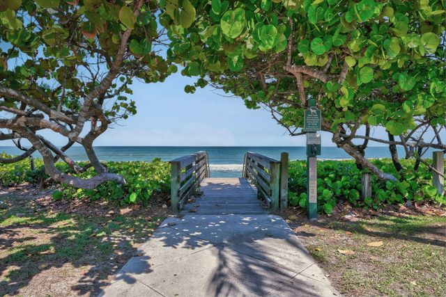 3069 Mainsail Circle, Jupiter, FL 33477