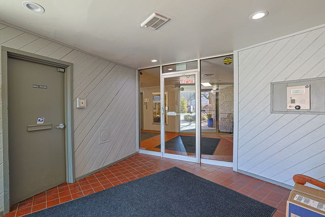 2650 BROOKWOOD Way 313, Rolling Meadows, IL 60008