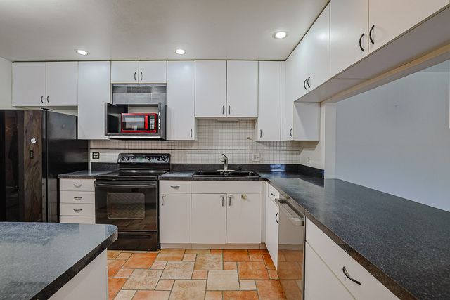 2650 BROOKWOOD Way 313, Rolling Meadows, IL 60008