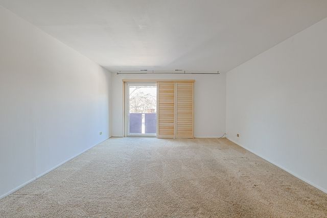 2650 BROOKWOOD Way 313, Rolling Meadows, IL 60008